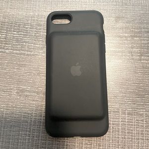 Apple iPhone Black Battery-Powered Charging Case Fits 6/7/8
